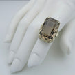 Laden Sie das Bild in den Galerie-Viewer, Vintage Damen Ring mit Rauchquarz 585er - 14 K Gold Gr. 55 17,5 mm Ø
