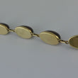 Laden Sie das Bild in den Galerie-Viewer, Vintage Armband mit Tigerauge / 375er - 9 Karat Gelbgold / ca. 19,5 cm
