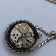 Laden Sie das Bild in den Galerie-Viewer, VINTAGE BLUMUS KETTENUHR -925ER SILBER MIT KETTE-HANDAUFZUG- Defekt
