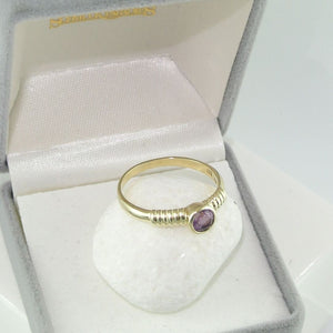 Vintage Damen-Ring mit Amethyst / 333er - 8 Karat Gelbgold - 58 18,4 mm Ø *