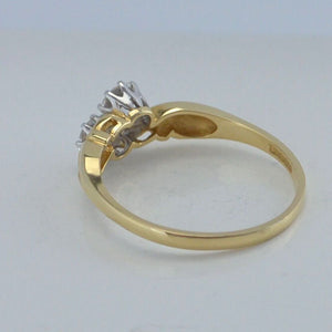 Damen Ring mit Zirkonia / 585er - 14 Karat Gelbgold / Gr. 62 19,7 mm Ø *