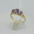 Laden Sie das Bild in den Galerie-Viewer, Vintage Damenring mit Diamanten &amp; Amethyst / 375er 9 K Gold 52 16,5 mm Ø
