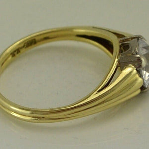 Damenring mit Zirkonia / 585er Gelbgold 14 Karat / 57 18,1 mm Ø *