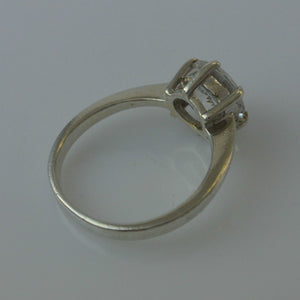 edler Damen-Solitär-Ring - mit Zirkonia / 925er Silber