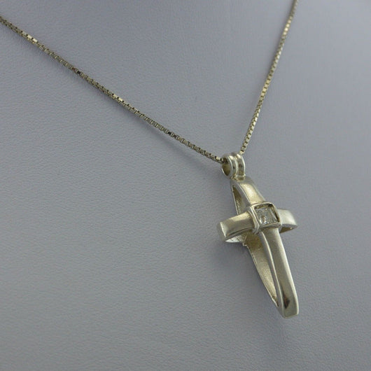 Kette mit Kreuz / 925er Silber / Bergkristall / ca. 50 cm