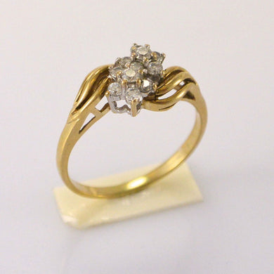 Vintage Damenring mit Zirkonia / 333er 8 Karat Gold *