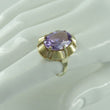 Laden Sie das Bild in den Galerie-Viewer, Vintage Damen Ring 333er 8 Karat Gelbgold /mit Amethyst 61 19,4 mm Ø *
