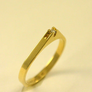 Vintage Damenring mit Brillant / 333er 8 Karat Gold 56 17,8 mm Ø *