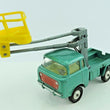 Laden Sie das Bild in den Galerie-Viewer, CORGI TOYS Modellauto Jeep FC-150
