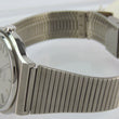 Laden Sie das Bild in den Galerie-Viewer, Vintage Helvetia Herrenuhr allweather Quartz Swiss Made
