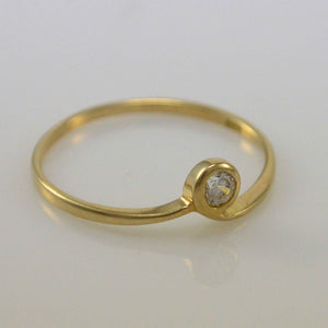 Vintage Damenring mit 0.10 ct. Zirkonia / 333er 8 Karat Gold 56 17,8 mm Ø *