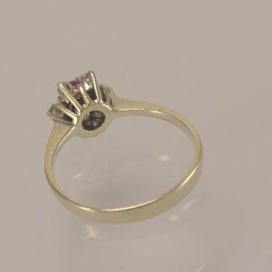 Vintage Damenring mit Diamant & Rubin / 333er 8 Karat 54 17,2 mm Ø *