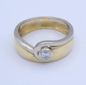 Damenring 750er - 18 Karat Gelbgold mit Diamant ca. 0.20 ct. 56 17,8 mm Ø