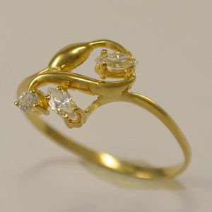 Damenring mit Zirkonia / 750er 18 Karat Gold 53 16,8 mm Ø *