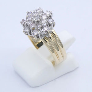 Damenring 585er 14 Karat mit Diamanten ca. 0.85 ct. / 55 17,5 mm Ø