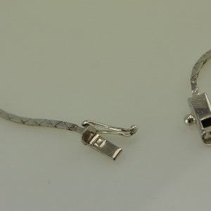 Collier mit "Saphire" / 835 Silber / ca. 40,0 cm