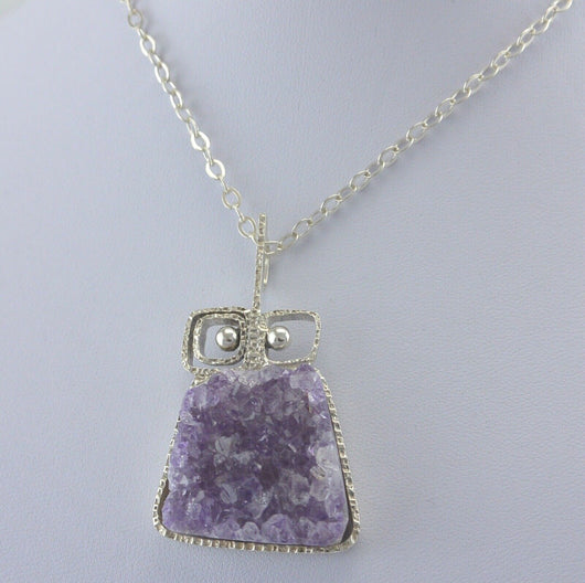 Designer Damen -Halskette mit Amethyst-Anhänger / 835 Silber / ca. 60,0 cm