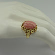 Laden Sie das Bild in den Galerie-Viewer, Vintage Damen Ring mit Rosenquarz 333er - 8 Karat Gelbgold - 55 17,5 mm Ø *
